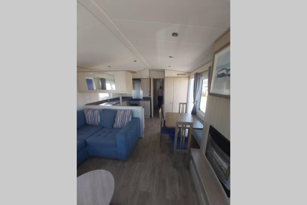 8 Berth Caravan At Parkdean Camber Sands Εξωτερικό φωτογραφία