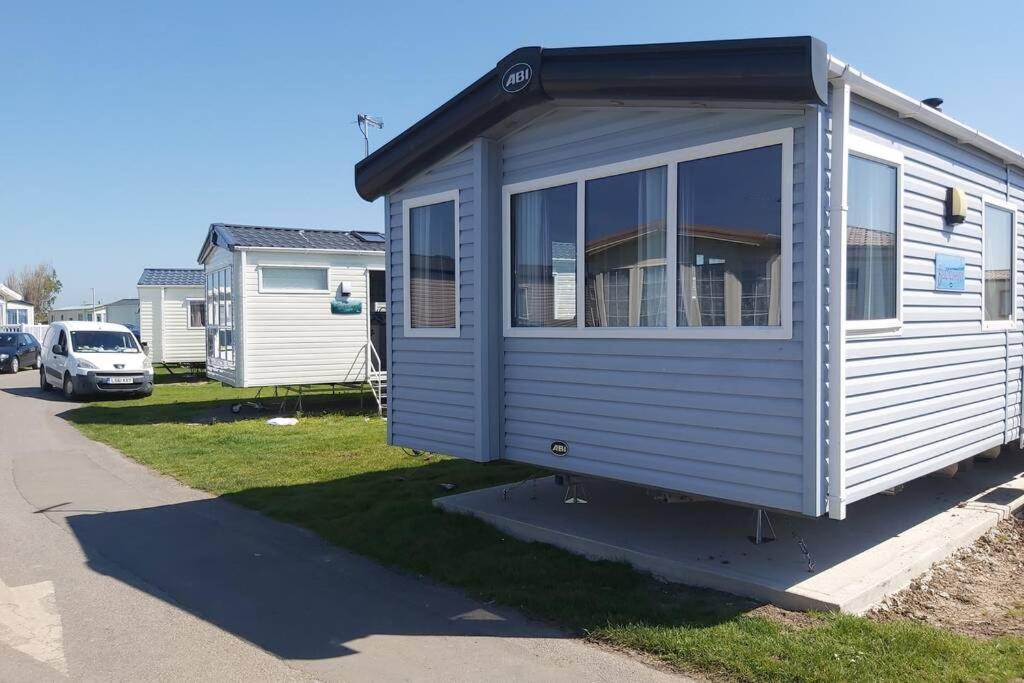 8 Berth Caravan At Parkdean Camber Sands Εξωτερικό φωτογραφία
